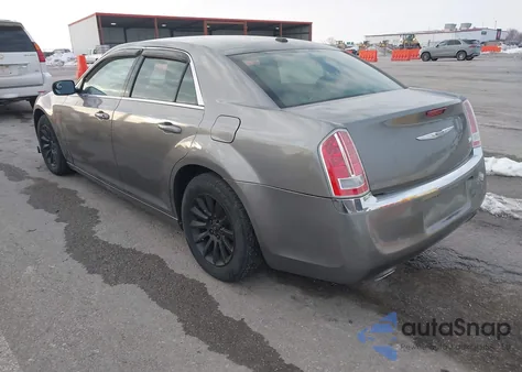 2012 Chrysler 300 из США, поврежденный, VIN 2C3CCAAG4CH115775